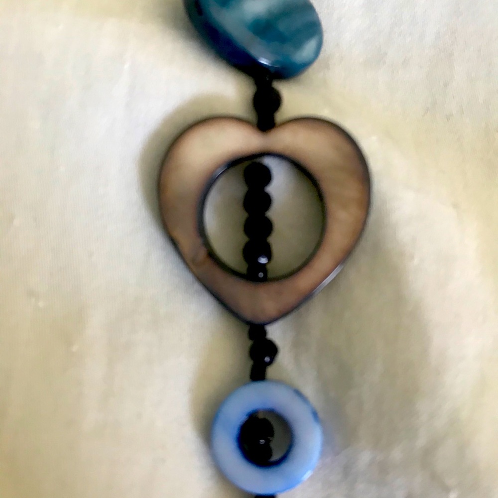 Necklace - Picture 2 of 3